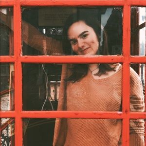 Meet your Posher, Holly